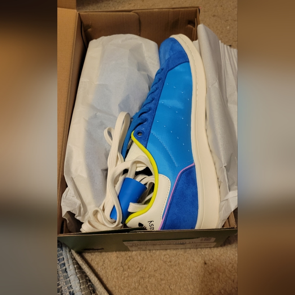 Adidas Stan Smith Rex and The Aliens Toy Story sz 9.5.